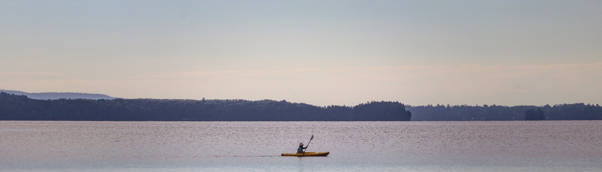 femalo solo canoe